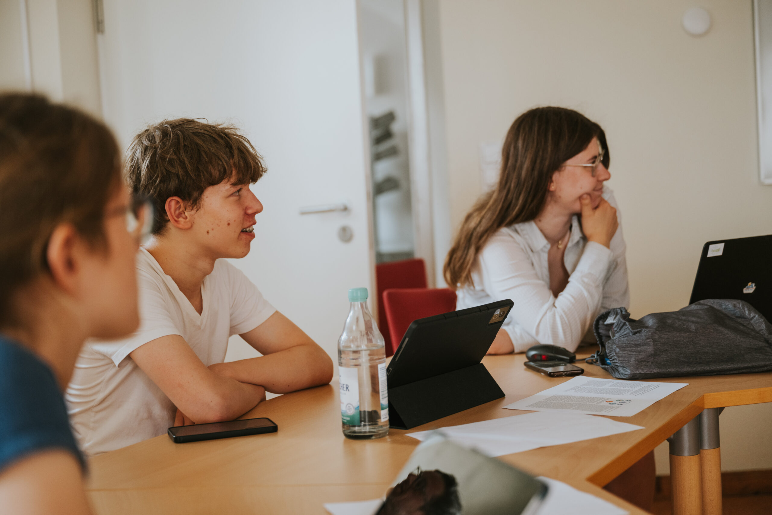 Does AI Think Like a Scientist workshop